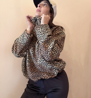 95f24715-e5ea-4c82-bac6-d3bfb356eafe-2